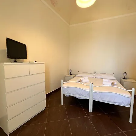 Casa Levante Ortigia Centro Apartment